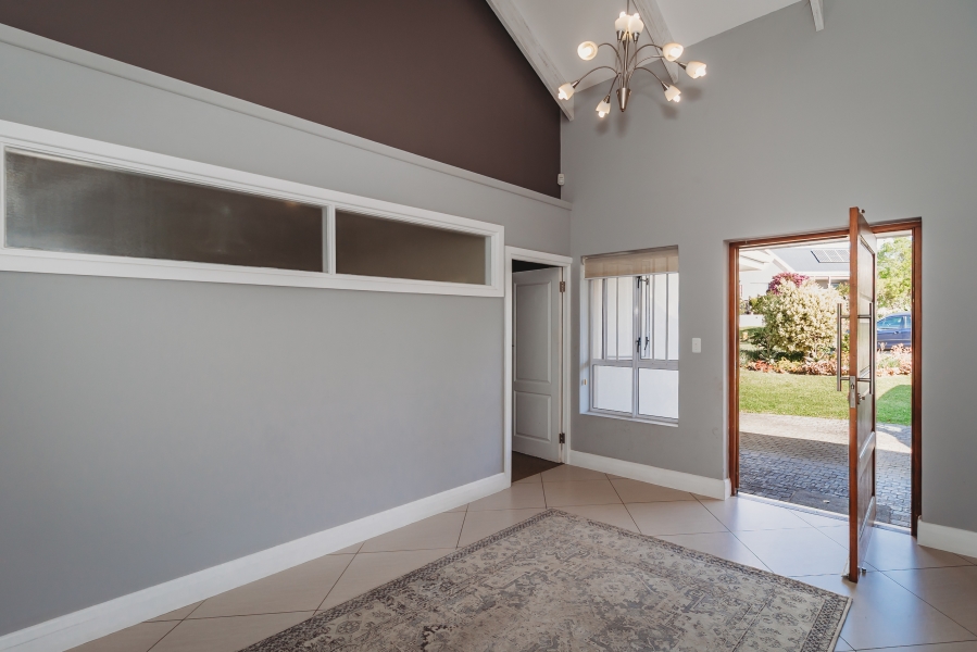 3 Bedroom Property for Sale in Kraaibosch Country Estate Western Cape